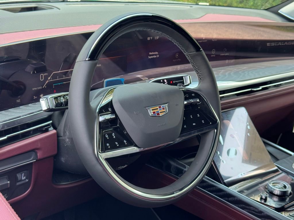 New 2026 Cadillac Escalade ESV Luxury image 16