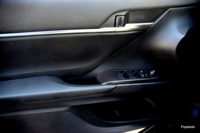 Used 2024 Toyota Camry SE image 7