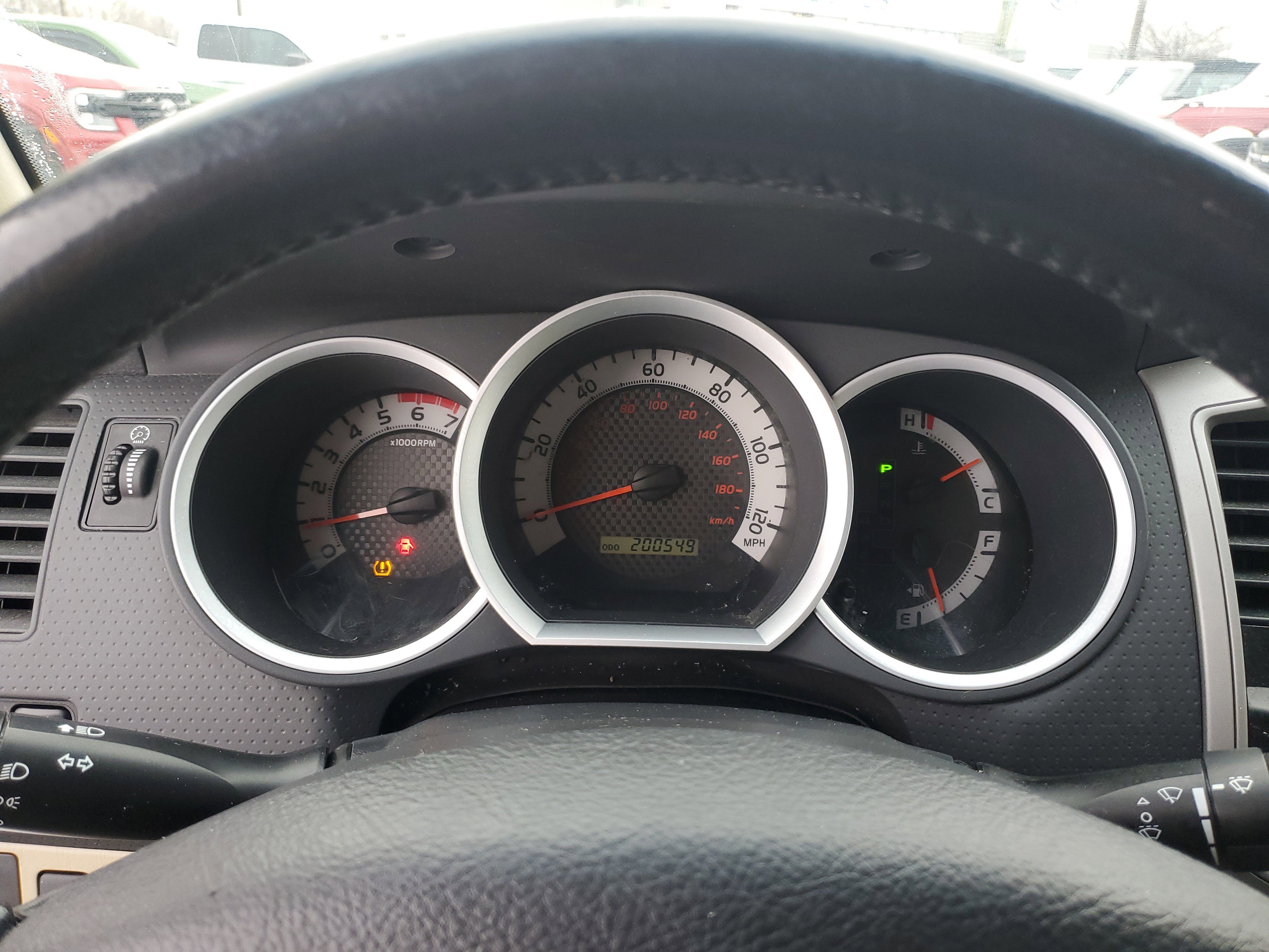 Used 2011 Toyota Tacoma PreRunner image 26