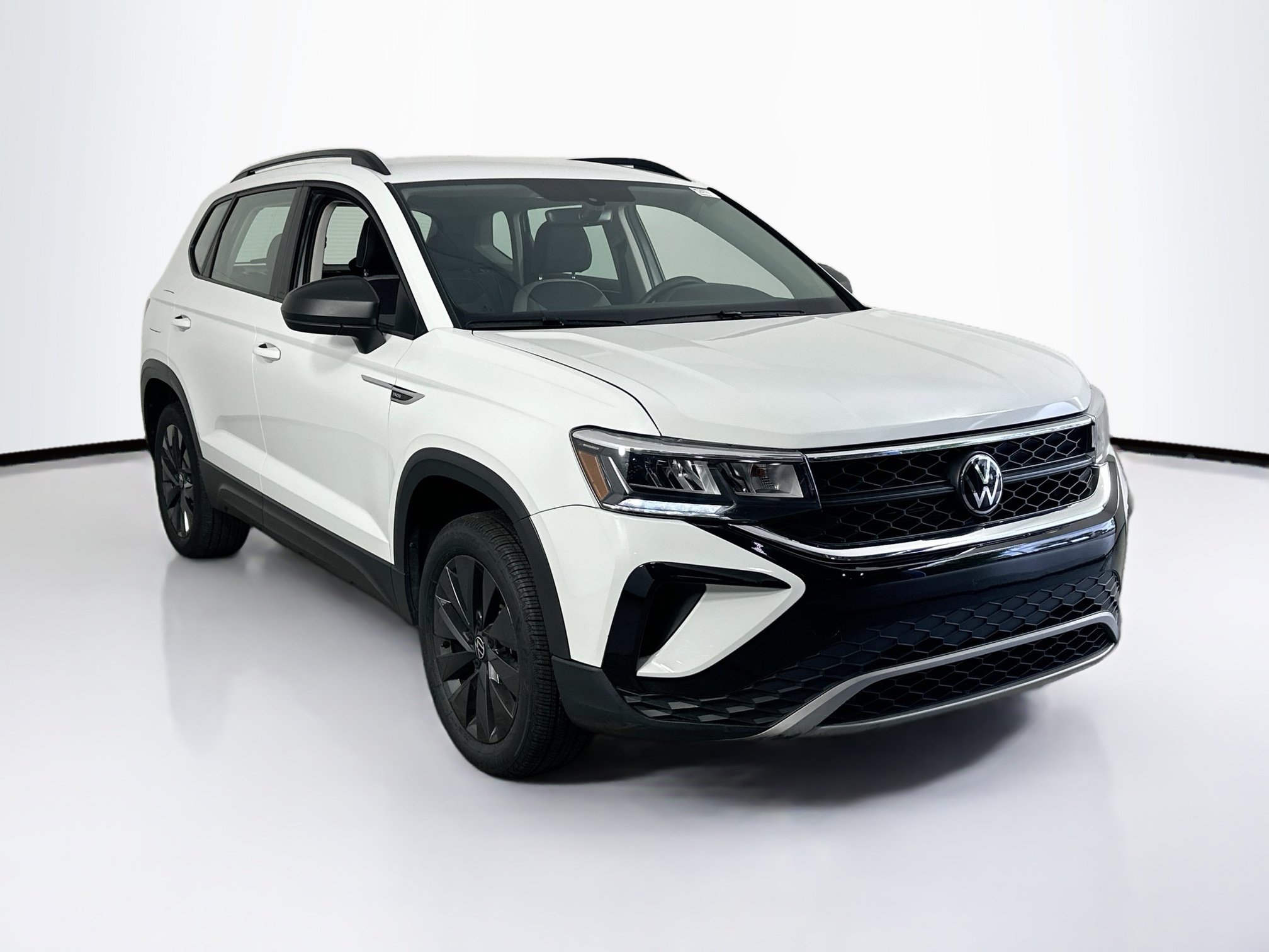Used 2023 Volkswagen Taos S FWD image 3