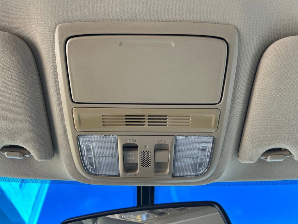 Used 2012 Honda Accord EX-L image 18