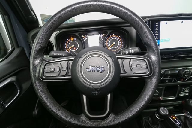 Used 2024 Jeep Wrangler Unlimited Sport AWD/4WD image 28