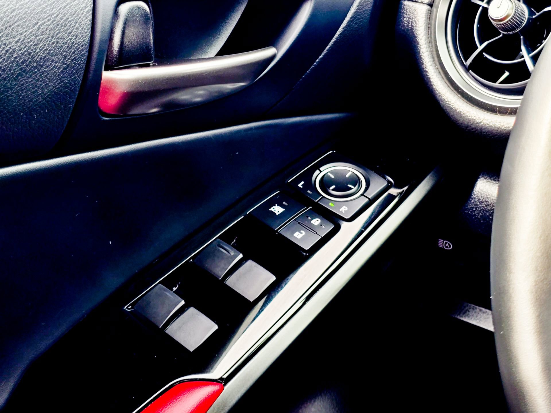 Used 2025 Lexus IS 350 F Sport image 16