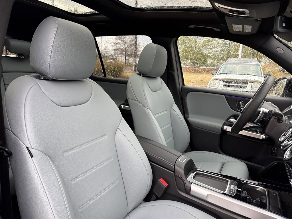 New 2026 Mercedes-Benz GLB 250 4MATIC image 19