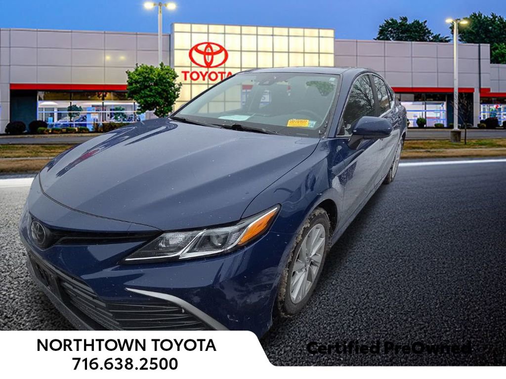 Used 2023 Toyota Camry LE image 13