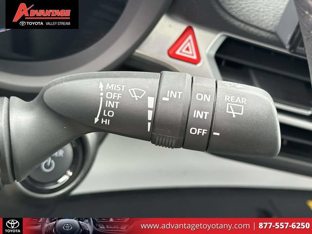 Used 2025 Toyota Sienna XLE w/ XLE Plus Package AWD/4WD image 30
