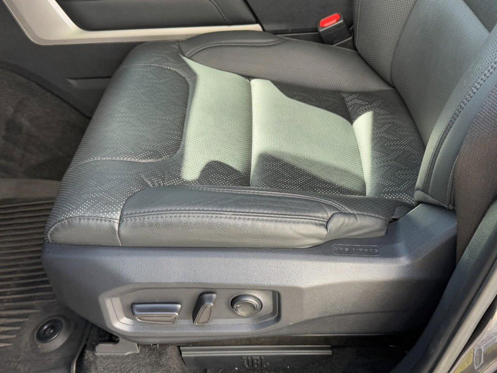 Used 2024 Toyota Tundra Limited image 25