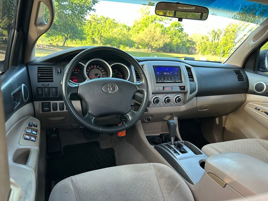 Used 2007 Toyota Tacoma PreRunner RWD image 12