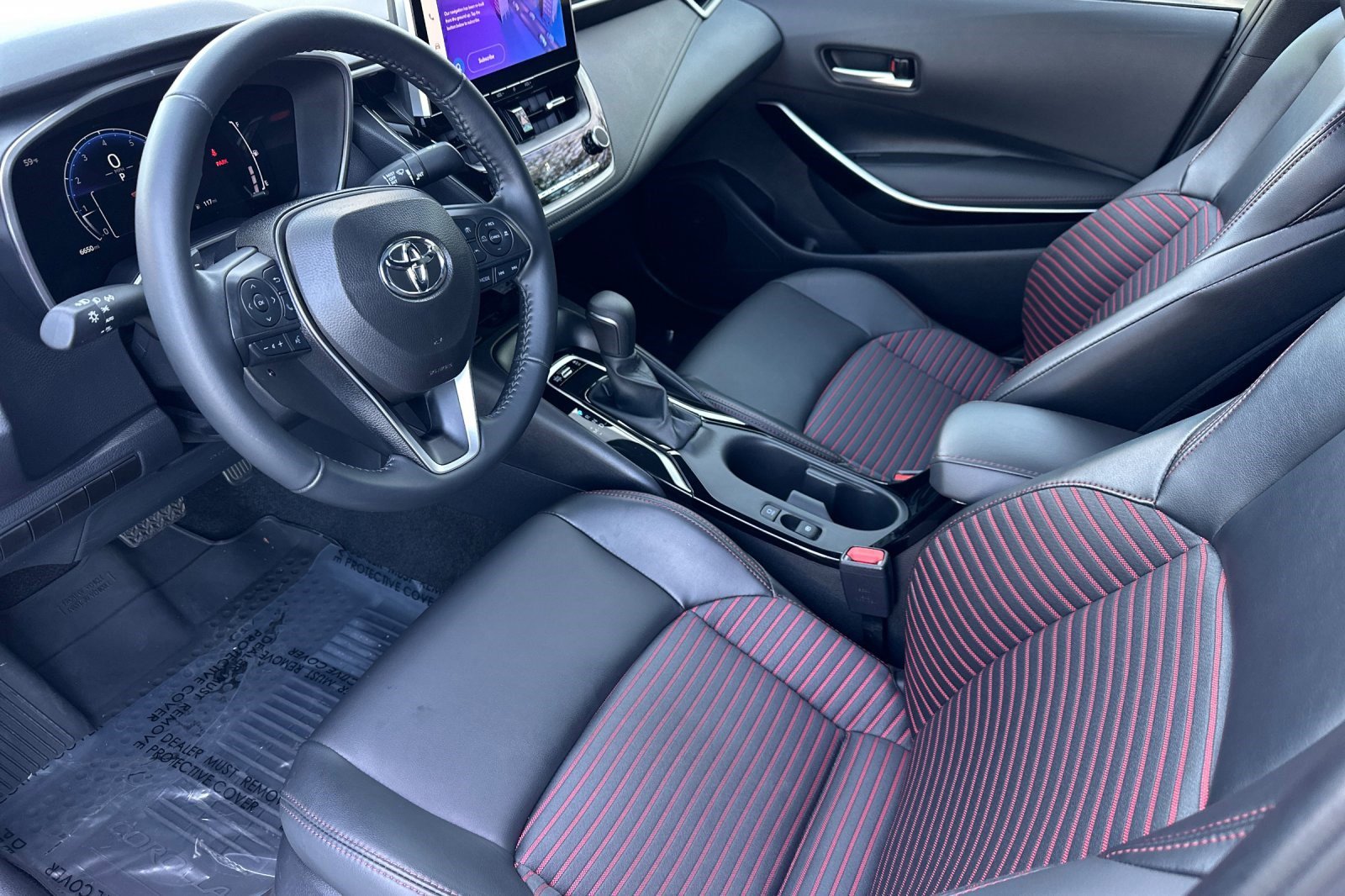 Used 2025 Toyota Corolla XSE image 11