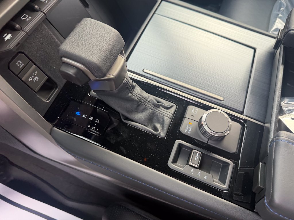 New 2026 Toyota Tundra Platinum AWD/4WD image 15