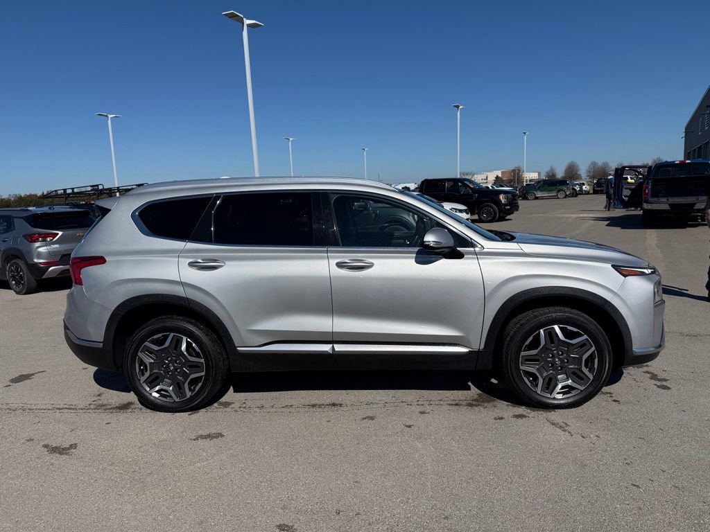 Used 2022 Hyundai Santa Fe SEL Premium image 17