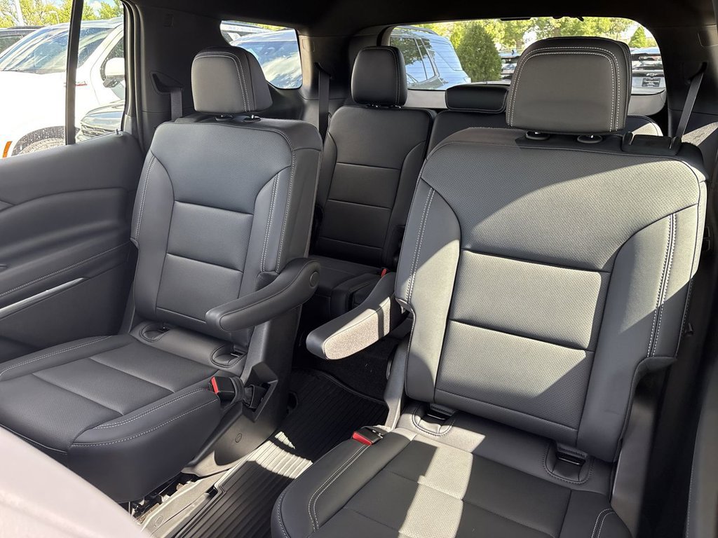 New 2027 Chevrolet Traverse LT w/ Driver Confidence Package AWD/4WD image 27