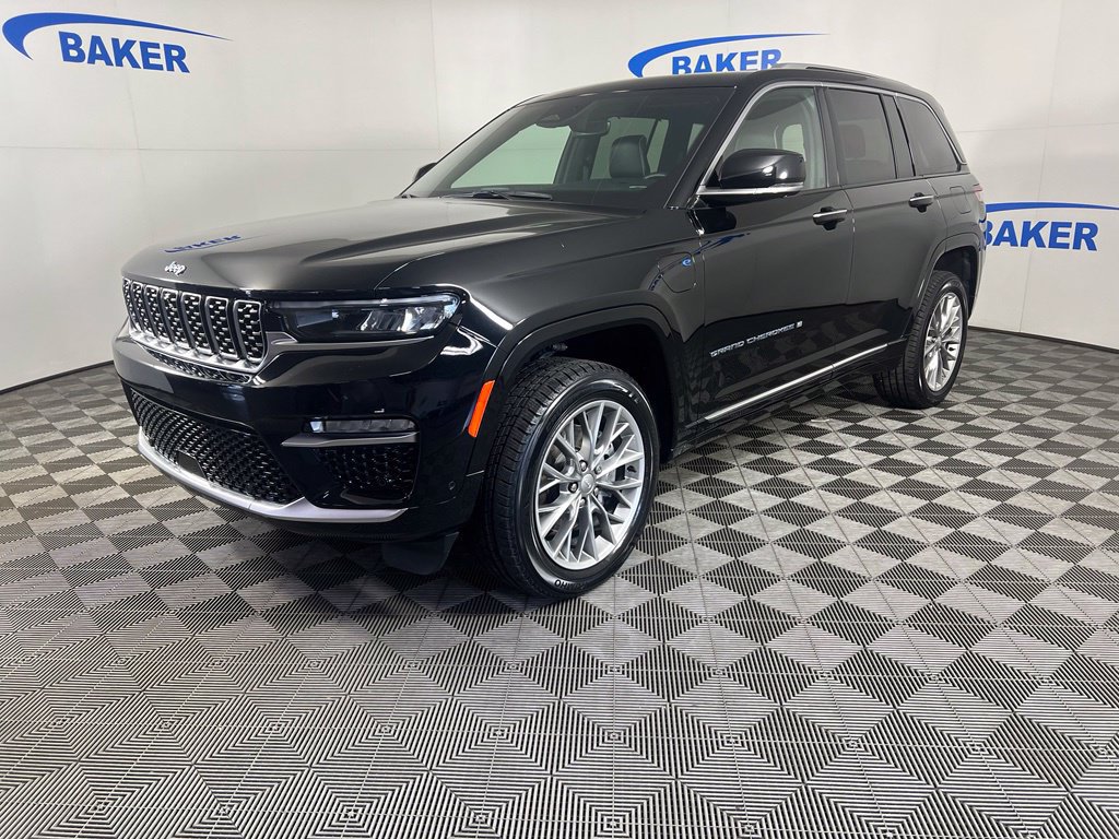 Used 2023 Jeep Grand Cherokee Summit w/ Luxury Tech Group V