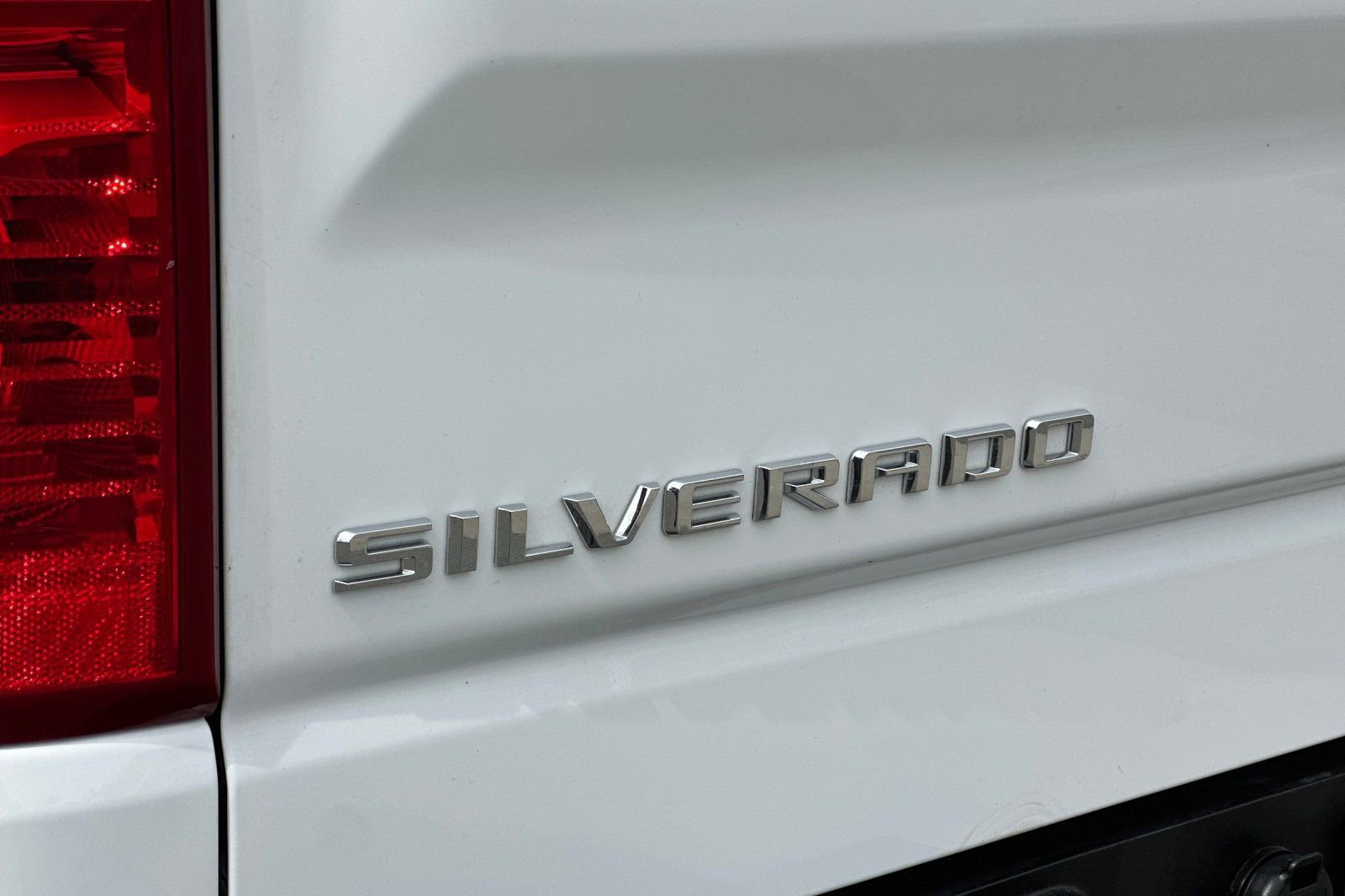 Used 2025 Chevrolet Silverado 1500 W/T image 24