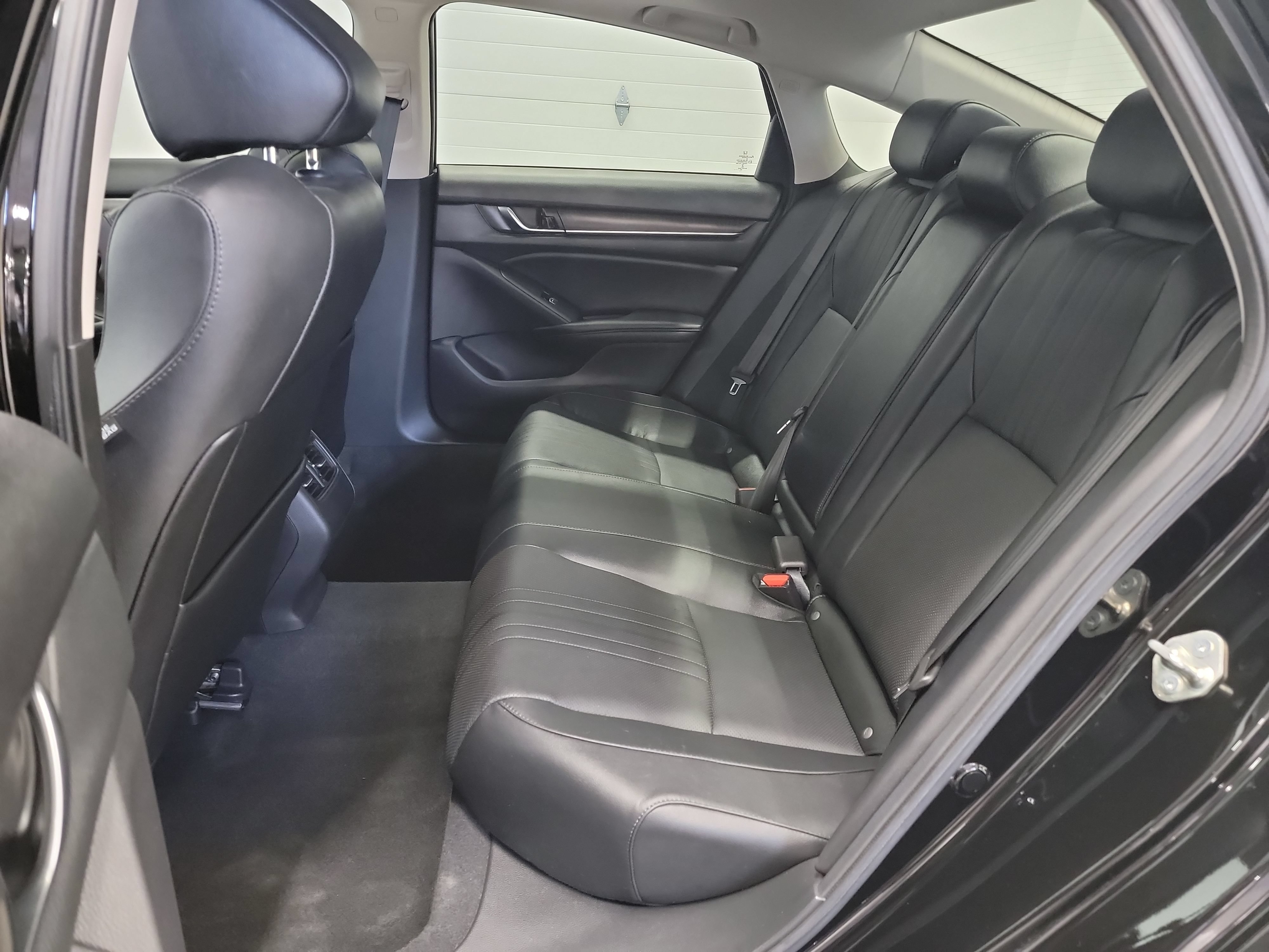 Used 2020 Honda Accord EX-L image 28