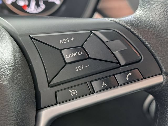 Used 2025 Nissan Altima 2.5 SV FWD image 16
