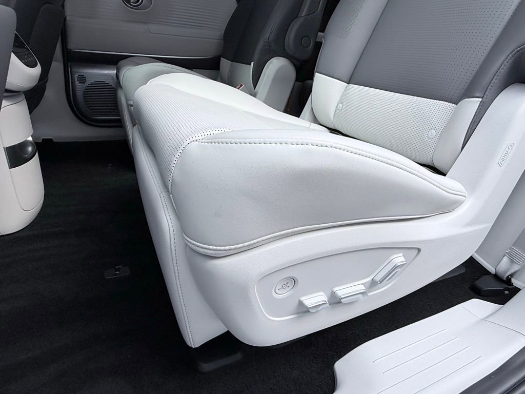 New 2026 Hyundai Ioniq 9 Limited image 26