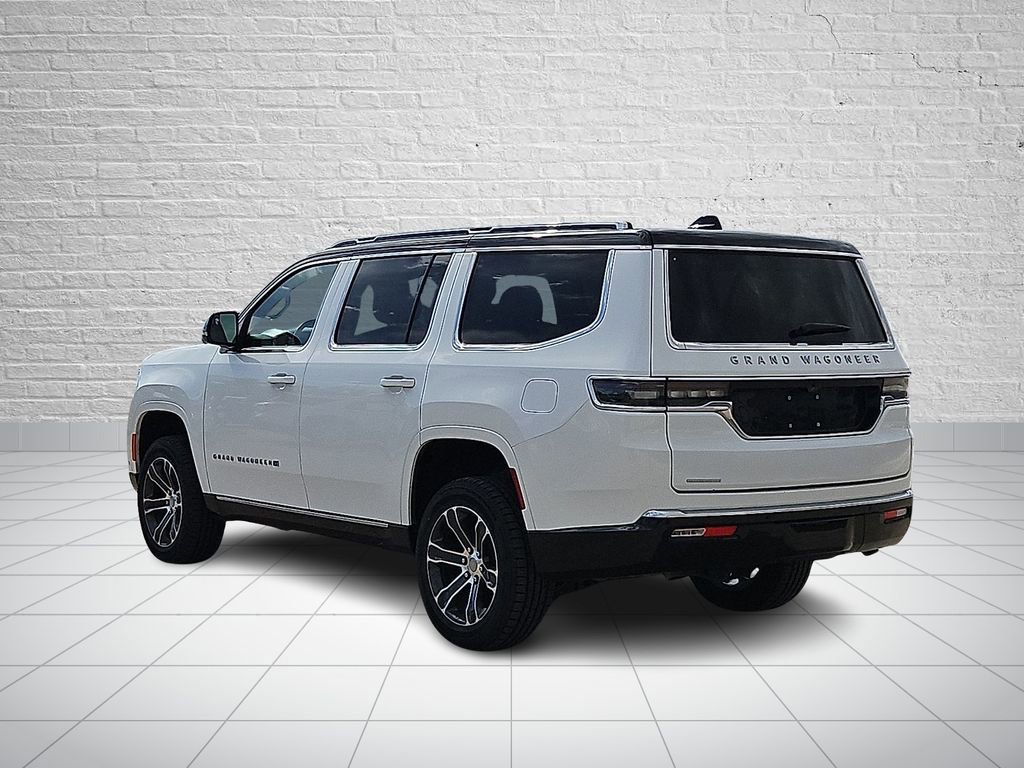 Used 2023 Jeep Grand Wagoneer 4WD image 3