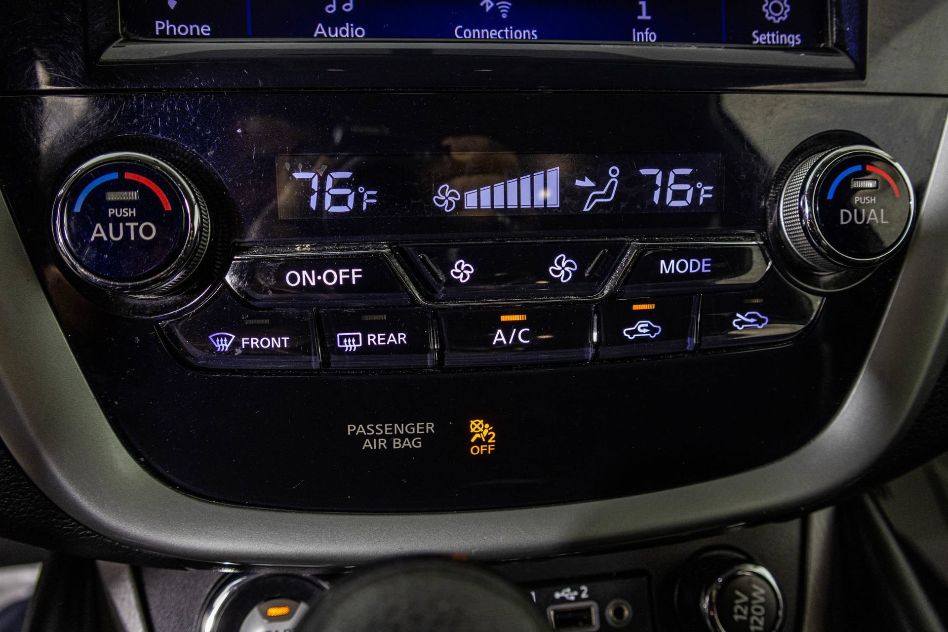 Used 2019 Nissan Murano S AWD/4WD image 25