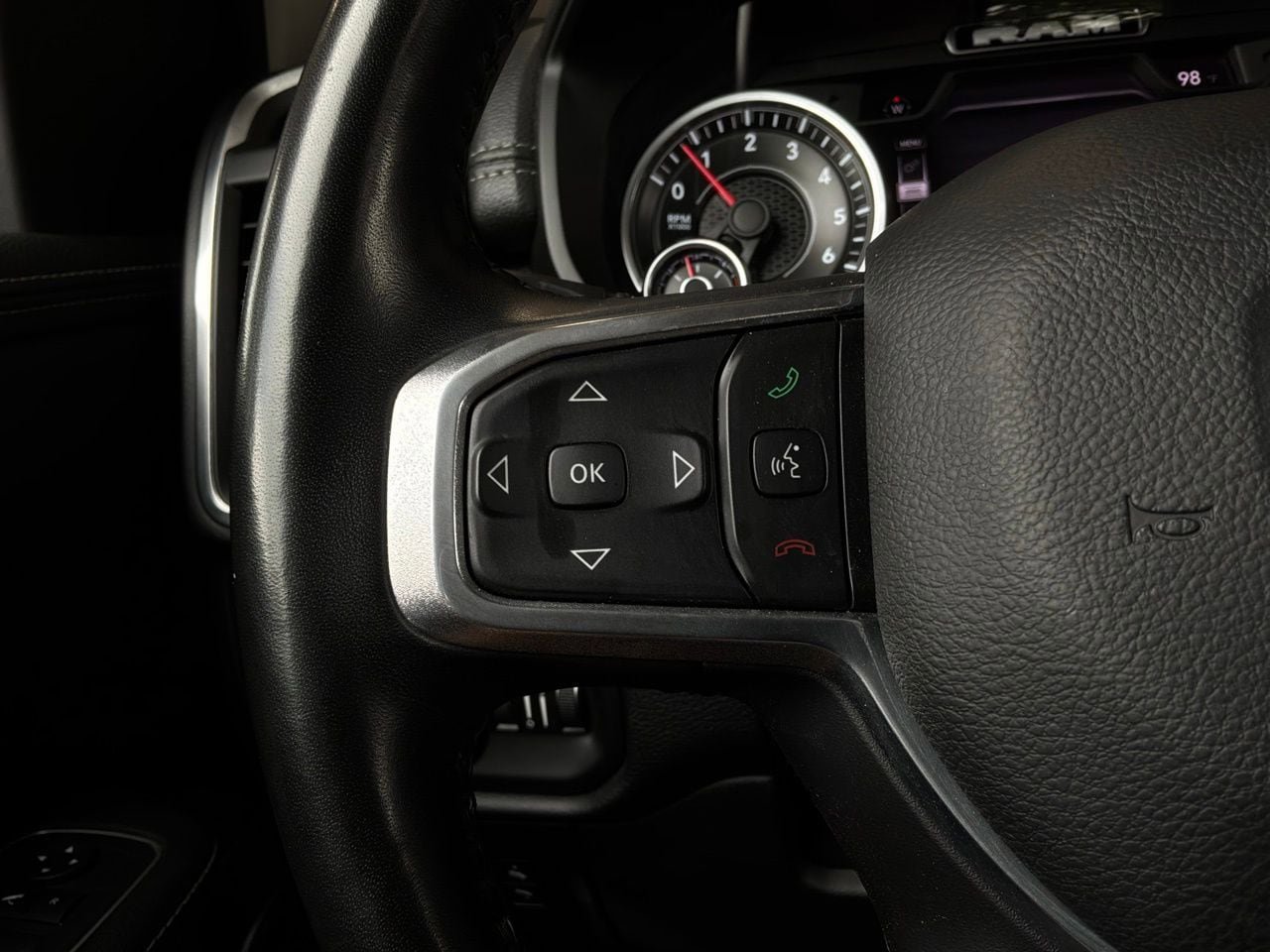 Used 2022 RAM 1500 Laramie w/ Laramie Southwest Edition AWD/4WD image 40