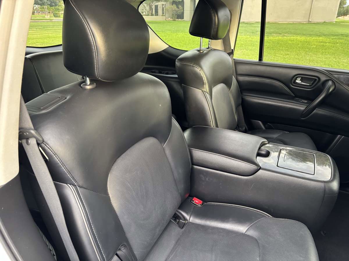 Used 2021 INFINITI QX80 Luxe image 30