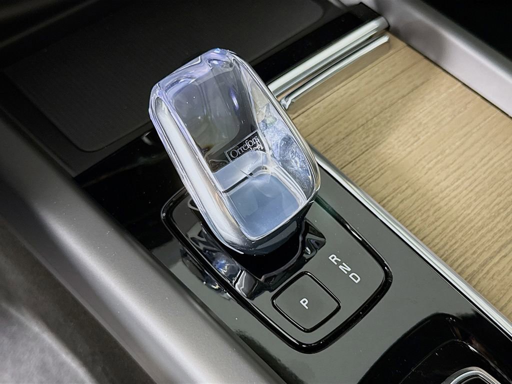 New 2026 Volvo XC60 B5 Core image 17