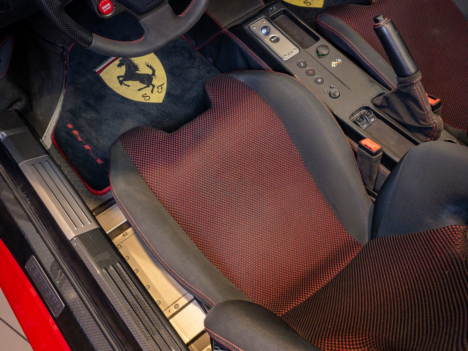 Used 2009 Ferrari F430 Scuderia RWD image 12