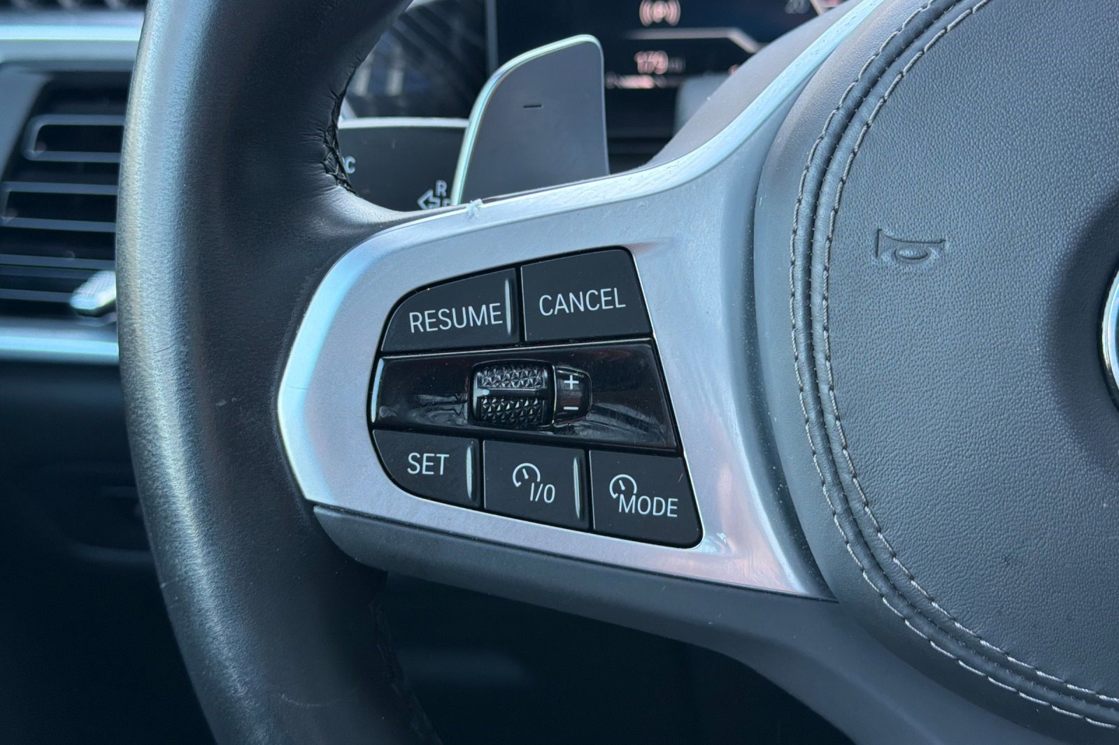 Certified 2024 BMW X5 xDrive40i w/ M Sport Package image 31