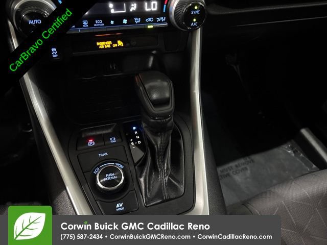 Used 2019 Toyota RAV4 XLE w/ Carpet Mat Package AWD/4WD image 28