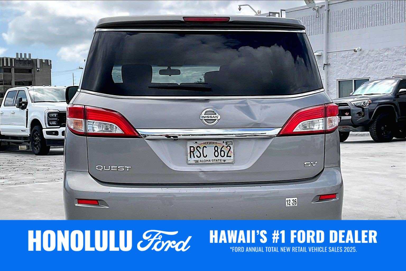 Used 2011 Nissan Quest SV FWD image 5