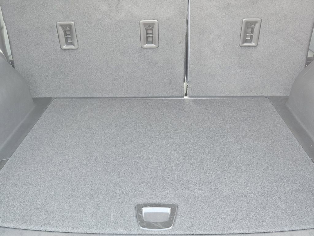 Used 2025 Chevrolet Blazer RS w/ Driver Confidence II Package FWD image 38