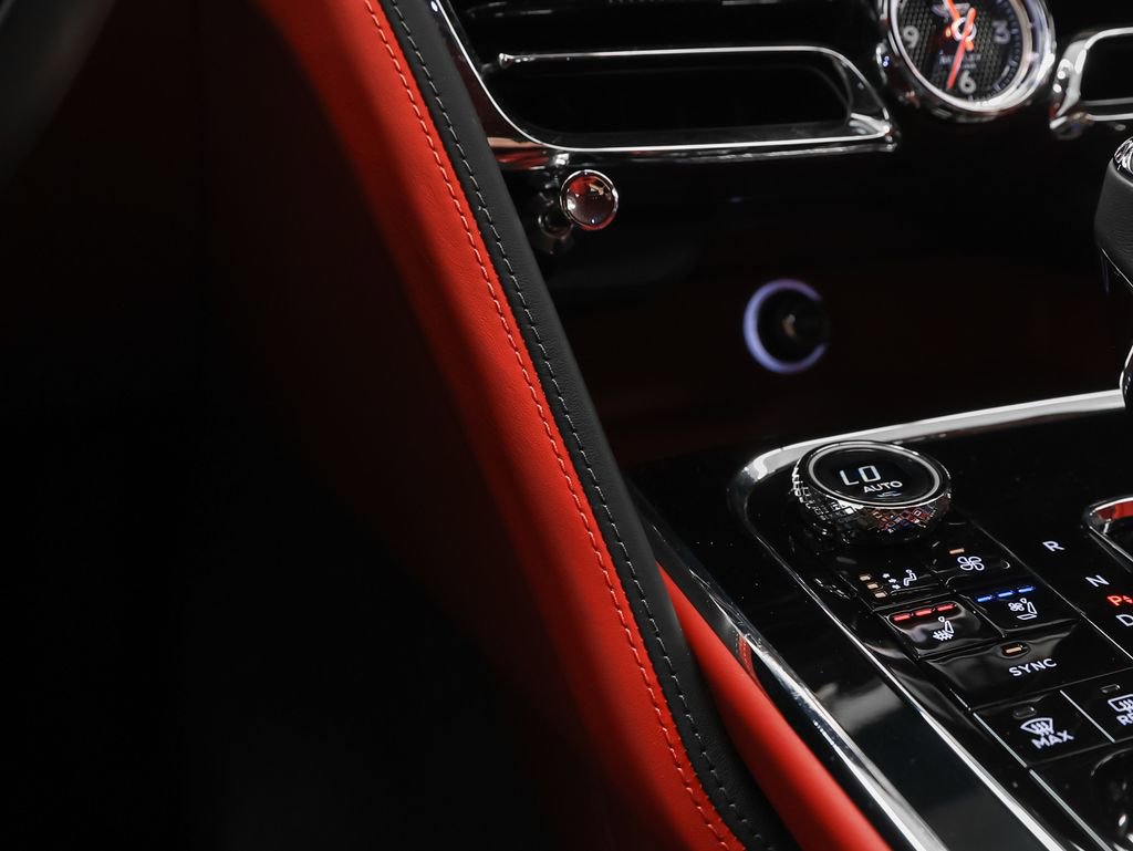 Used 2022 Bentley Flying Spur V8 AWD/4WD image 59