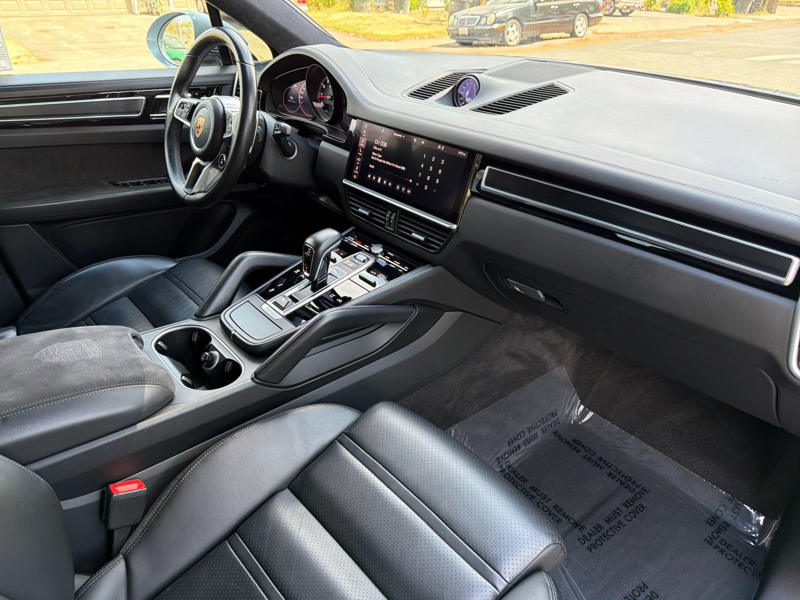 Used 2021 Porsche Cayenne GTS AWD/4WD image 15