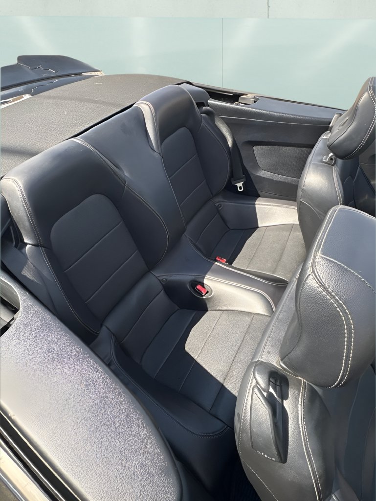 Used 2017 Ford Mustang Premium RWD image 17