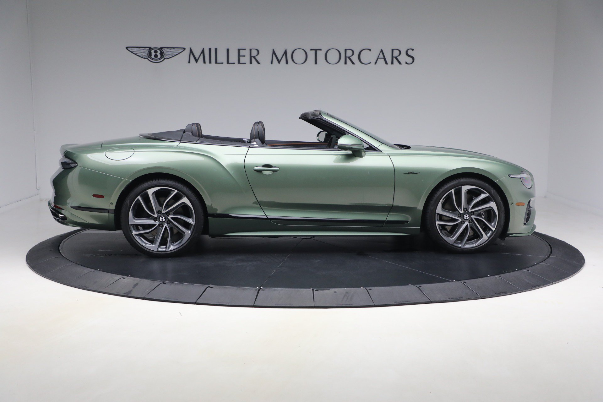 Certified 2025 Bentley Continental GT Speed AWD/4WD image 9
