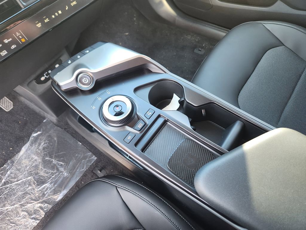 New 2025 Kia EV6 Light w/ Light LR Technology Package image 20