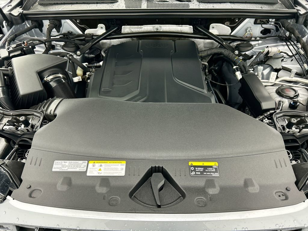 Certified 2025 Audi Q5 Premium Plus w/ Premium Plus image 29