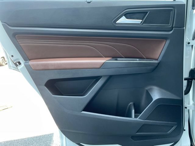 Used 2023 Volkswagen Atlas SE AWD/4WD image 24