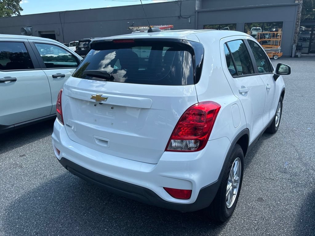 Used 2019 Chevrolet Trax LS FWD image 12
