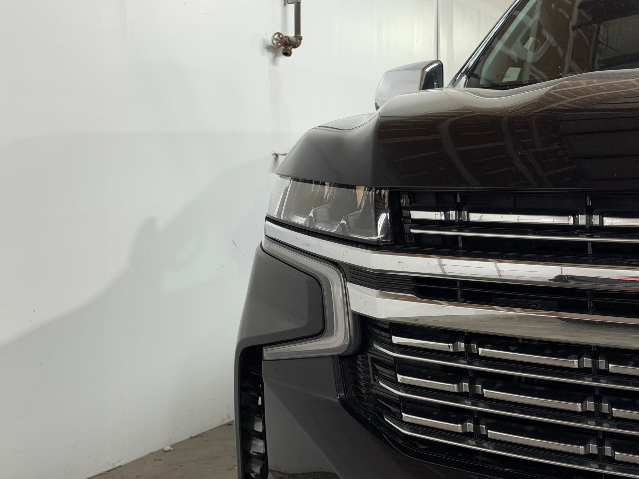Used 2023 Chevrolet Tahoe Premier AWD/4WD image 11