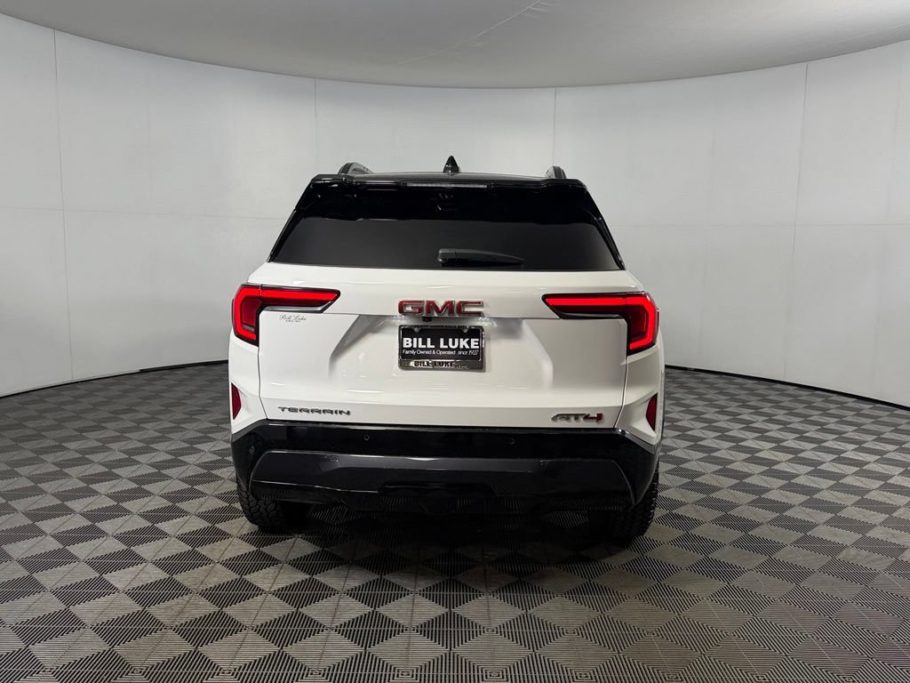 Used 2026 GMC Terrain AT4 w/ Convenience Package III AWD/4WD image 7