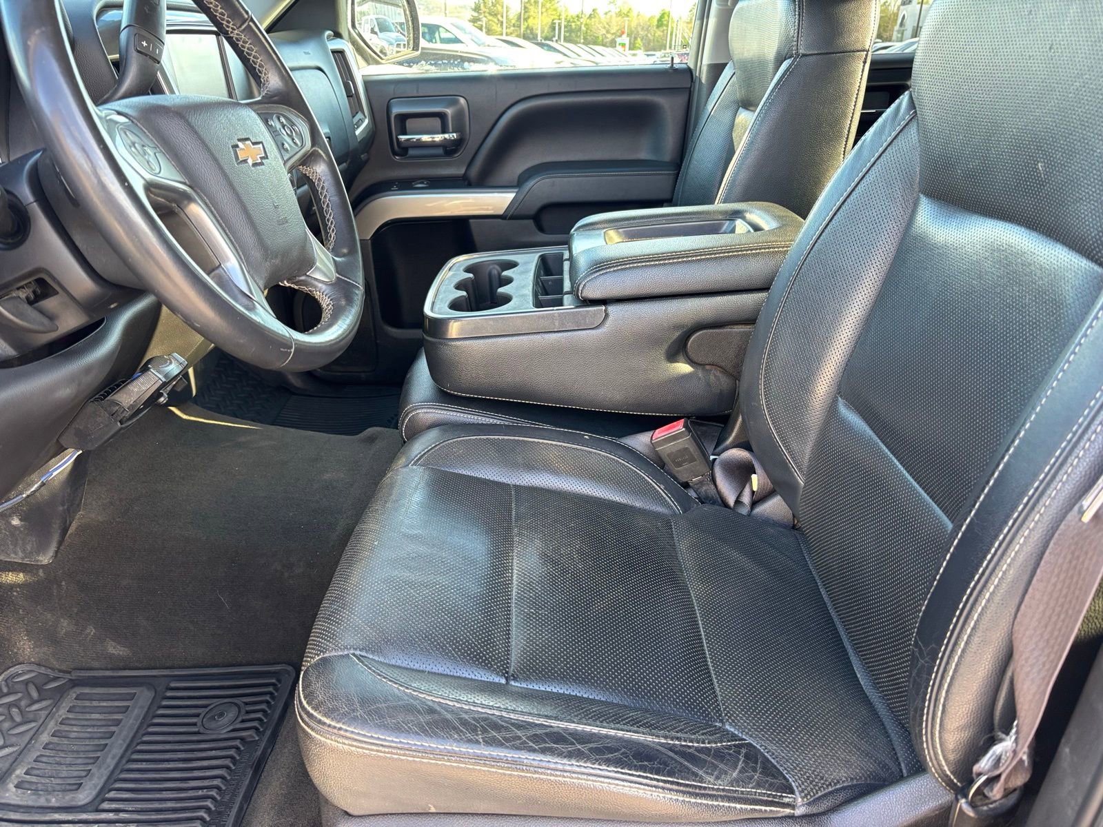 Used 2015 Chevrolet Silverado 1500 LT w/ LT Convenience Package image 16