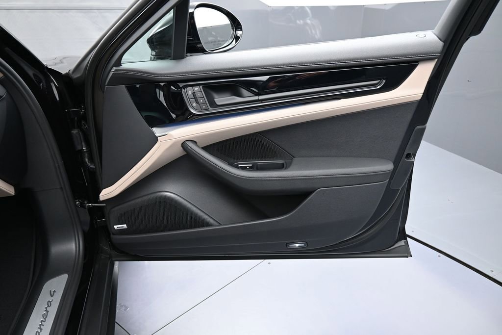 New 2026 Porsche Panamera 4 AWD/4WD image 28