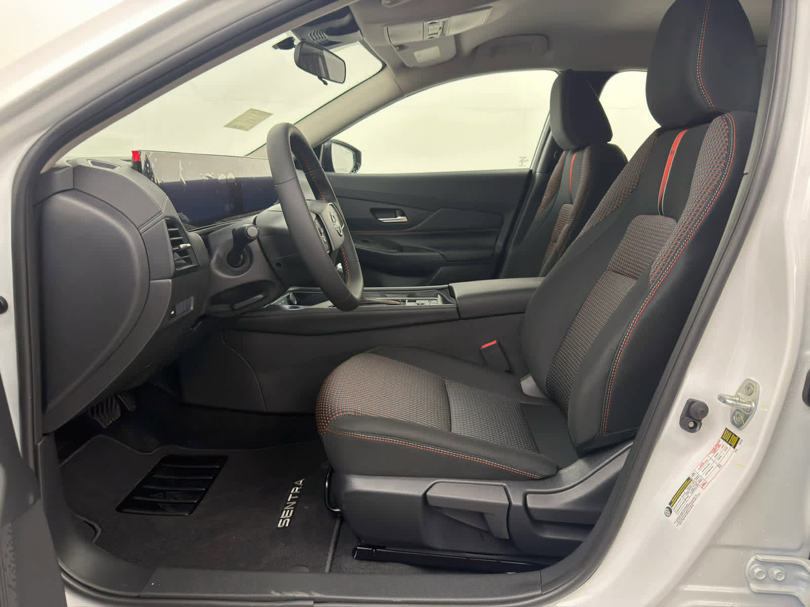 New 2026 Nissan Sentra SR w/ Floor Mat Package image 15