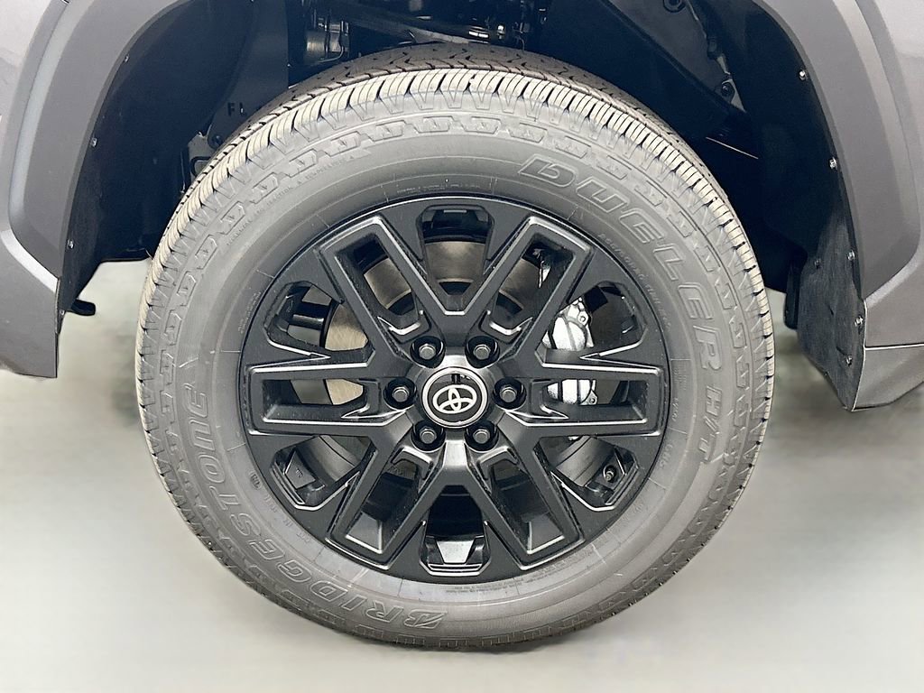 New 2026 Toyota Tundra Limited AWD/4WD image 9