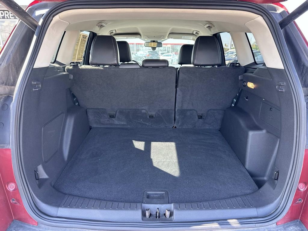 Used 2017 Ford Escape Titanium AWD/4WD image 10