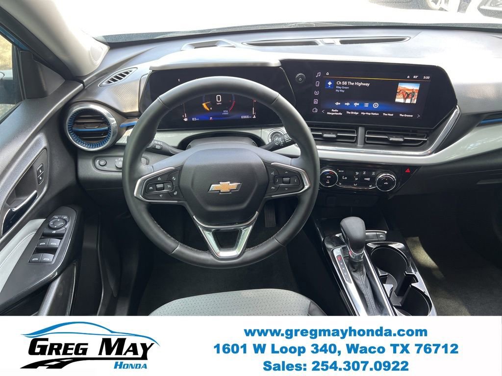 Used 2026 Chevrolet Trax LT w/ Driver Confidence Package FWD image 20