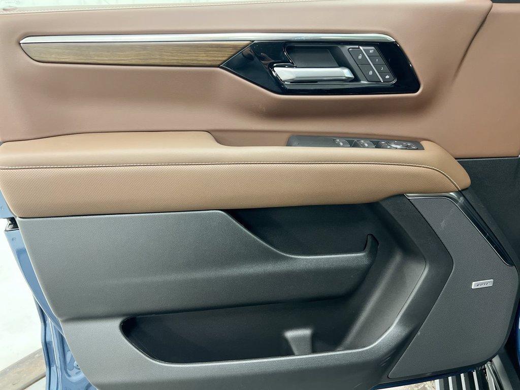 New 2027 Chevrolet Tahoe High Country AWD/4WD image 22