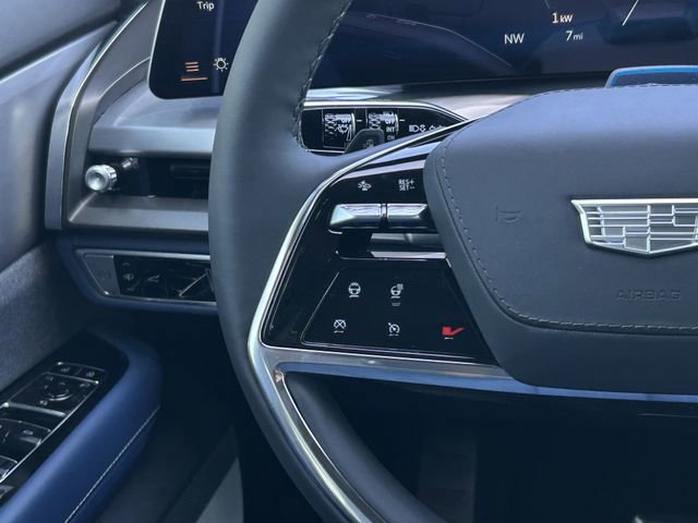New 2026 Cadillac Vistiq Premium Luxury AWD/4WD image 14