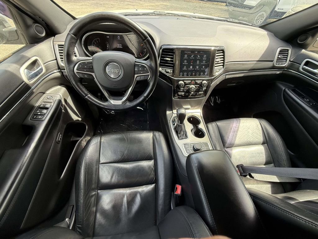 Used 2021 Jeep Grand Cherokee Limited AWD/4WD image 15